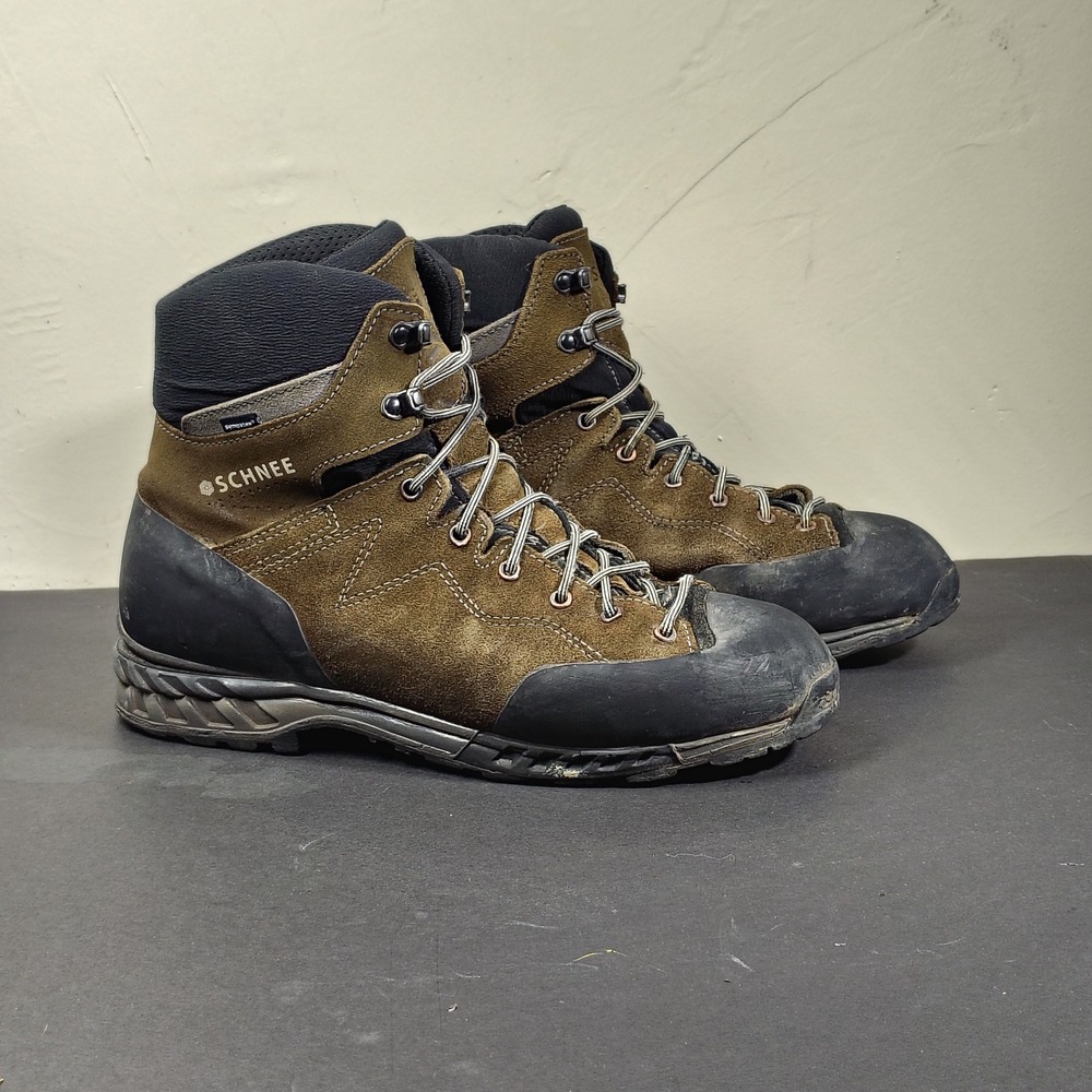 Schnees Boots Mens 12 Brown Black Kestrel Hunting Suede Vibram Mountain Hiking